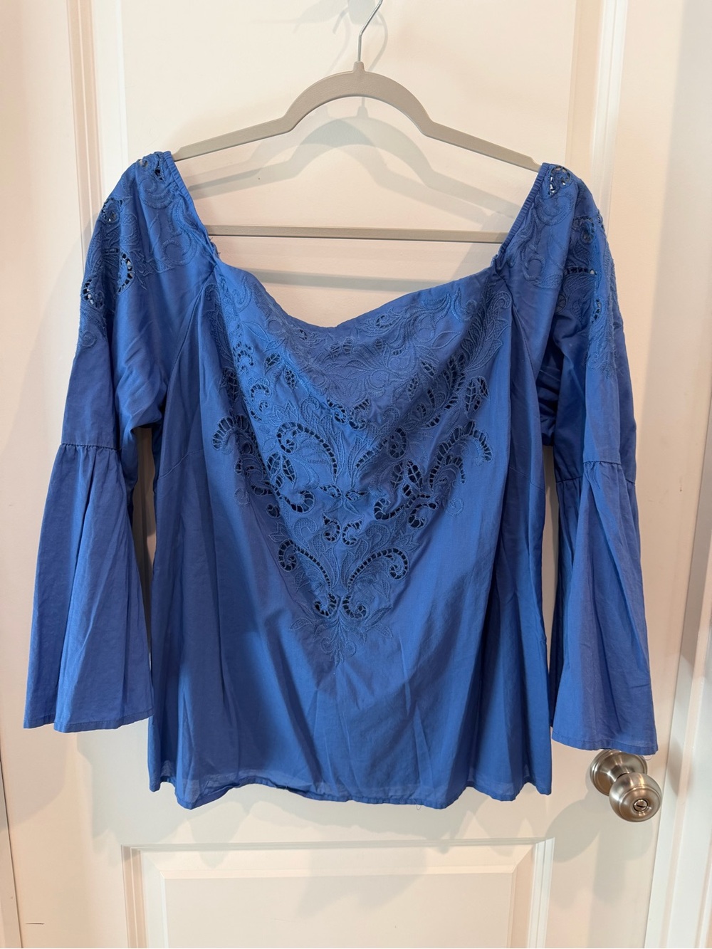 Chico's Blue Off-Shoulder Eyelet Blouse Size 3 (XL)